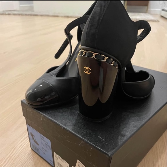 Chanel Mary Jane Heels - Picture 1 of 6